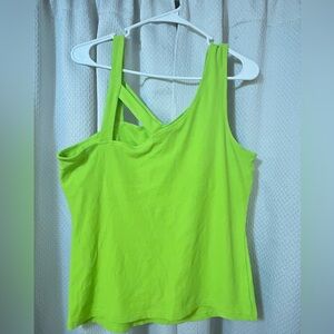 This is a cute tank top. It has a built in bra for a comfortable fit.